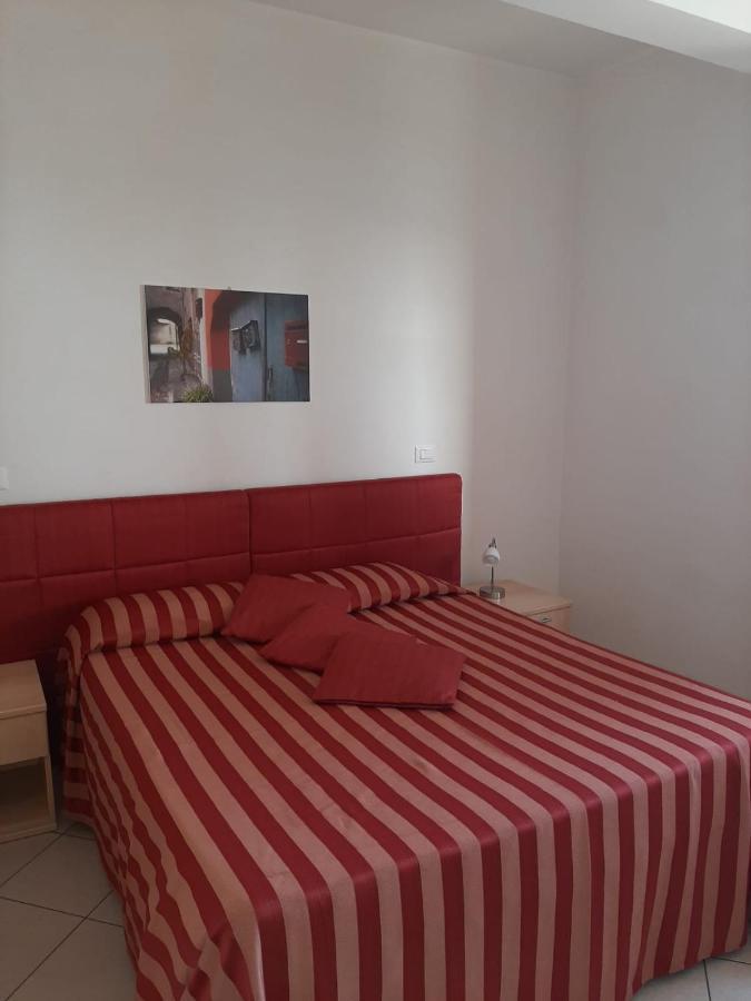 Superior One-Bedroom Apartment