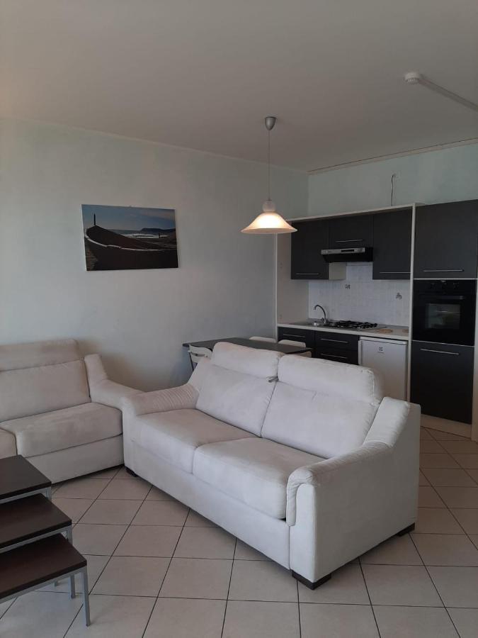 Superior One-Bedroom Apartment