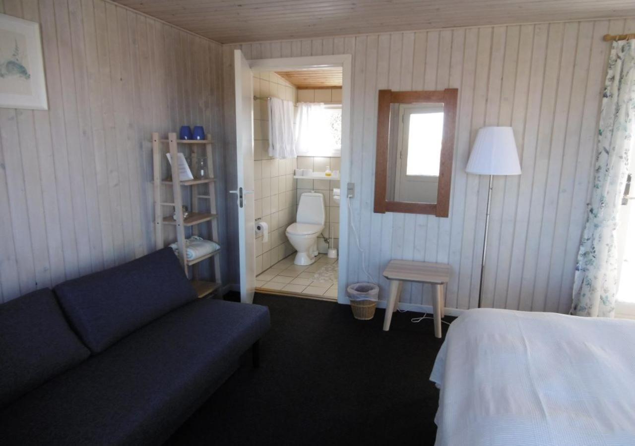 Double or Twin Room - Annex,990323737:JPEG