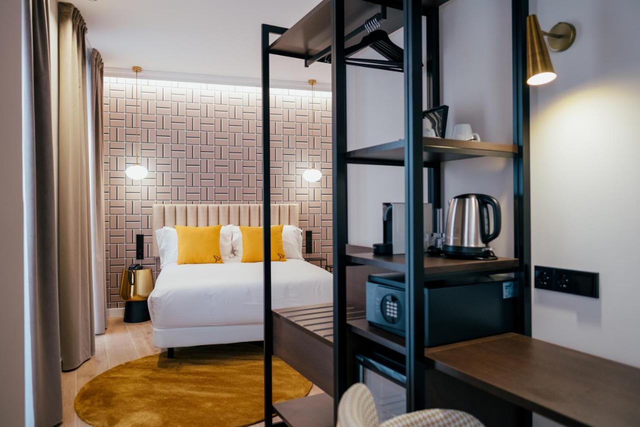 Quarto Deluxe com Cama de Casal ou 2 de Solteiro