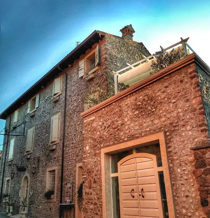 Maison Resola - Rooms & Breakfast-1