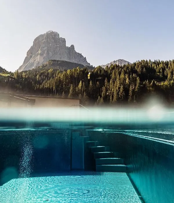 Hotel Touring Dolomites-1