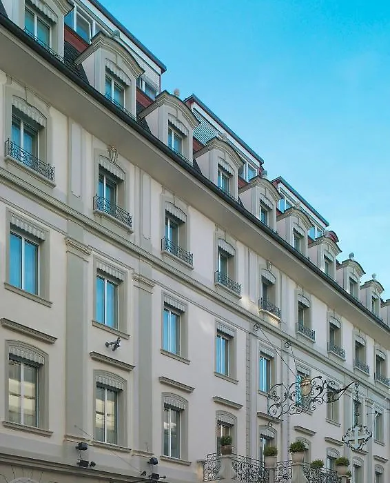 Hotel Weißes Kreuz-1