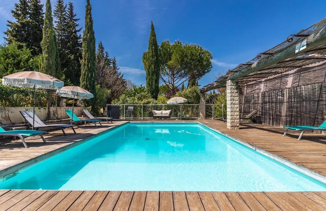 Jade En Provence-1