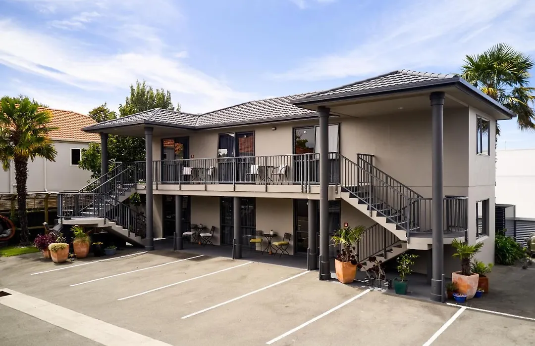 Blenheim Palms Motel-1