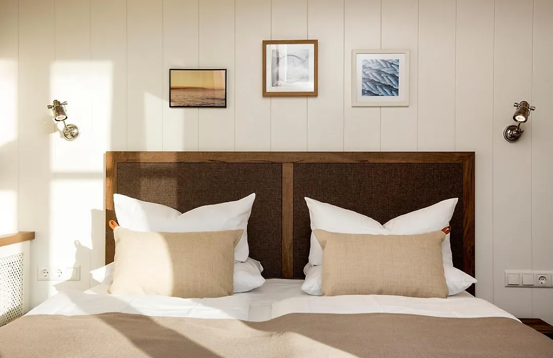 LOEV - VELA Hotels-1