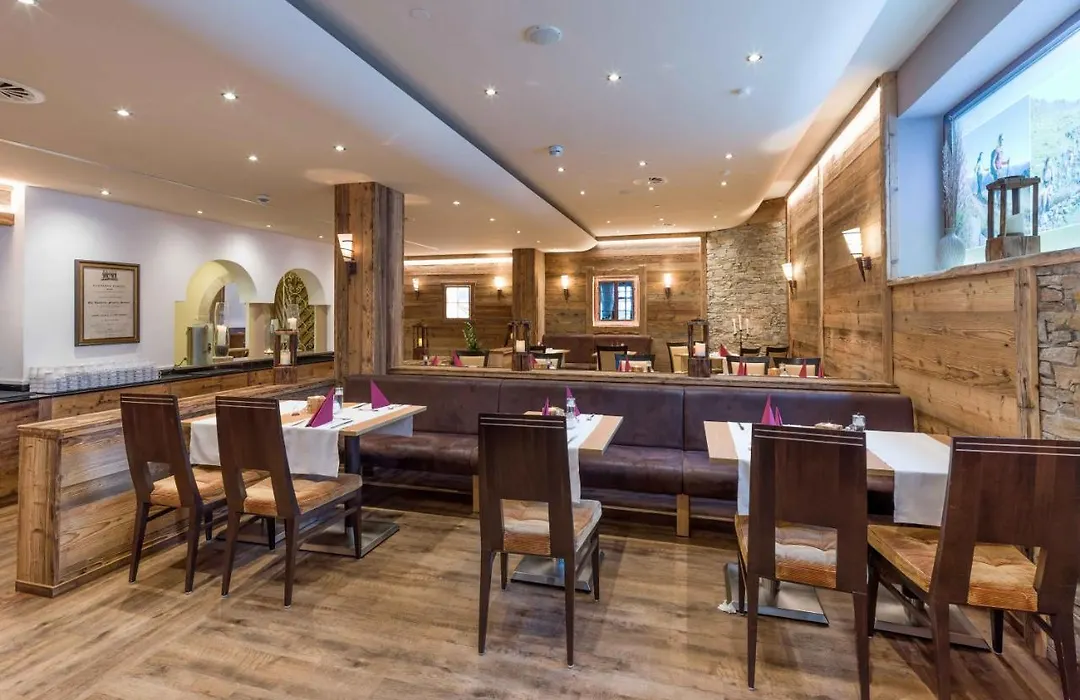 SCOL Sporthotel Zillertal-1