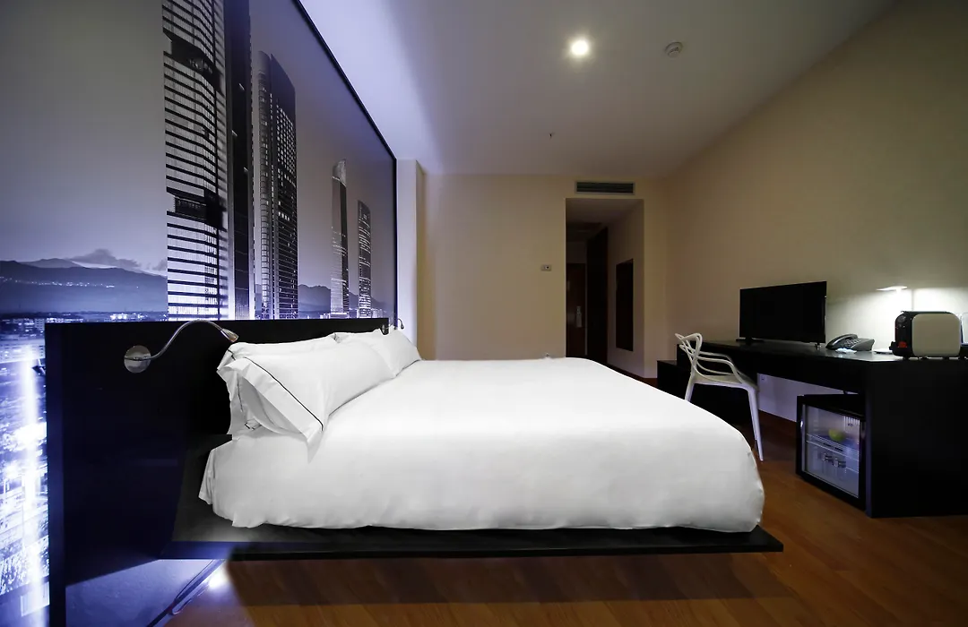 B&B HOTEL Madrid Aeropuerto T4-1