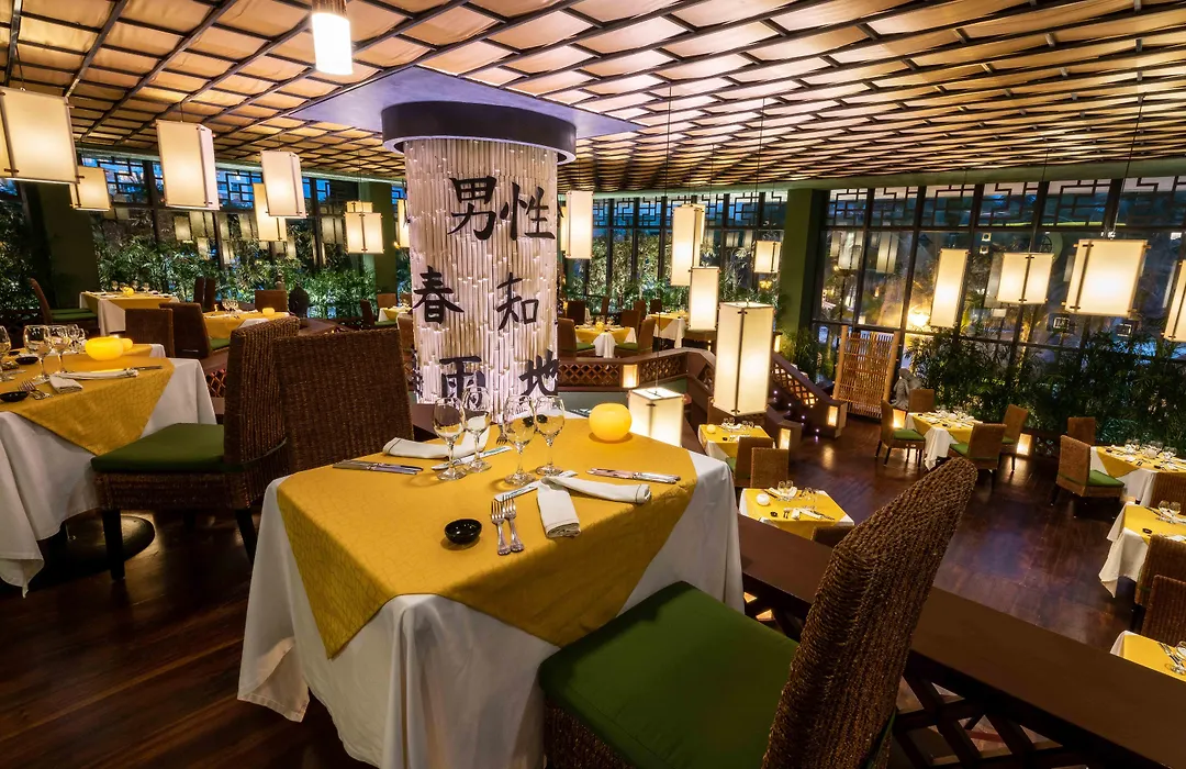 Grand Park Royal Cancun (Adults Only)-1
