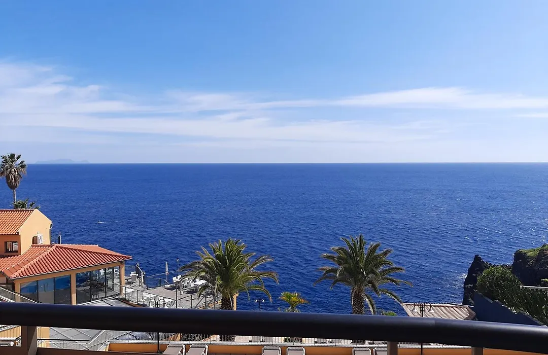Hotel Cais Da Oliveira-1