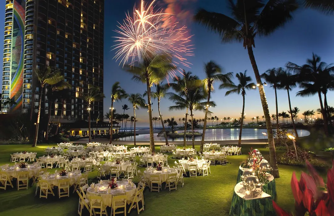 Hilton Hawaiian Village Waikiki Beach Resort-1
