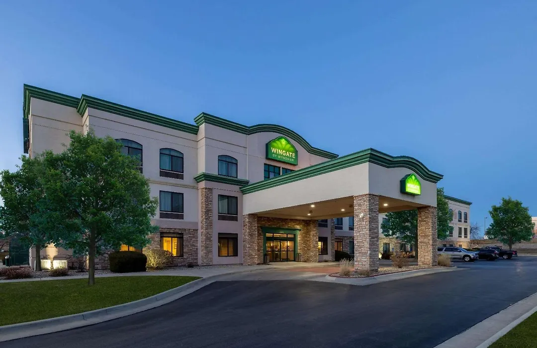 Wingate By Wyndham Gillette-1