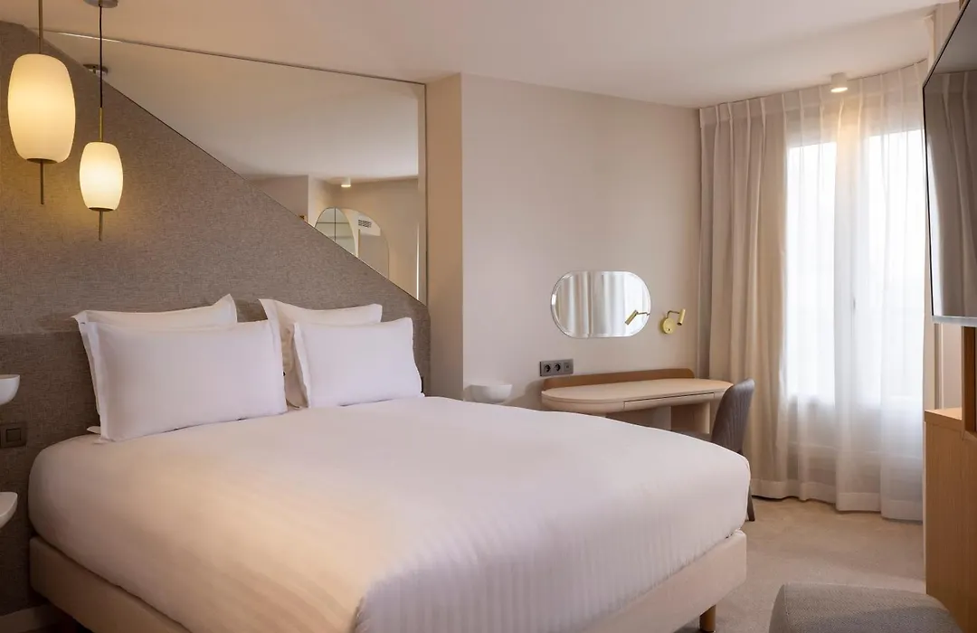 Hotel Beige-1