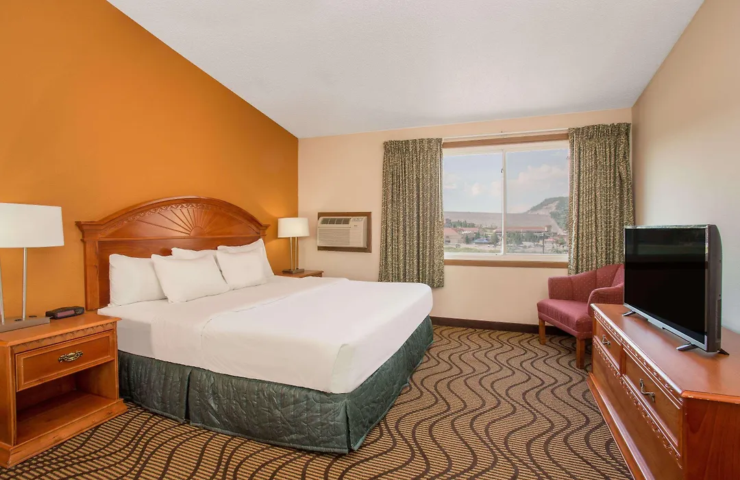 Days Inn By Wyndham Silverthorne-1