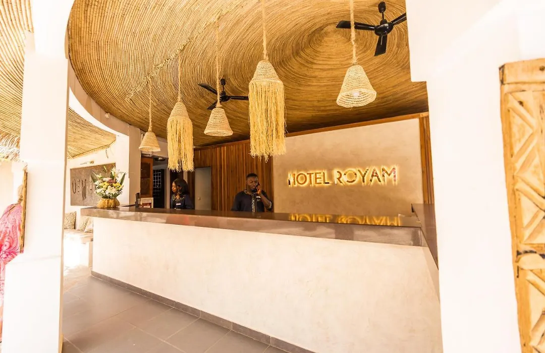 Hotel Royam-1