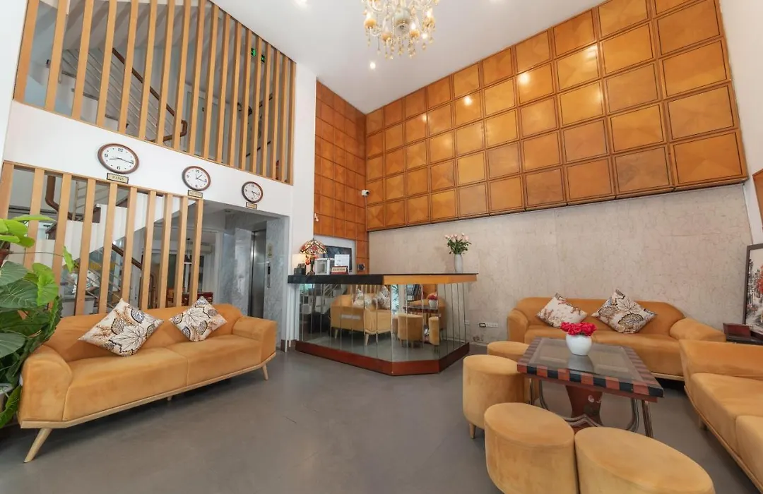 Golden Sunshine Villa Hotel And Travel-1