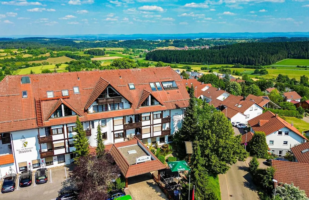 Vital- und Wellnesshotel Albblick-1