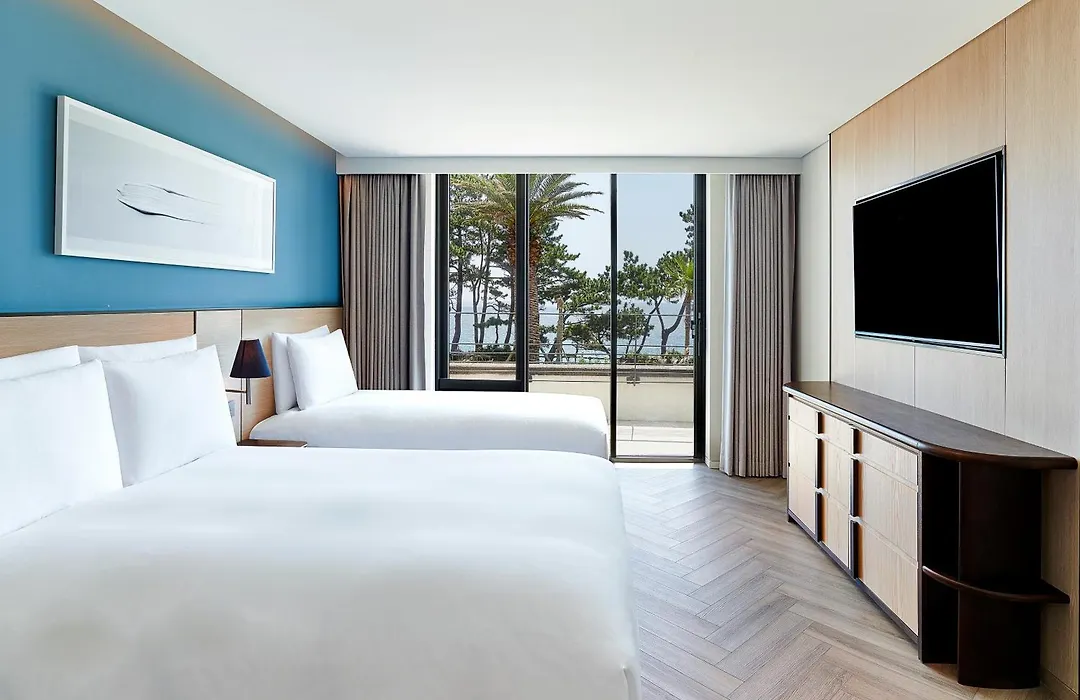 Parnas Hotel Jeju-1