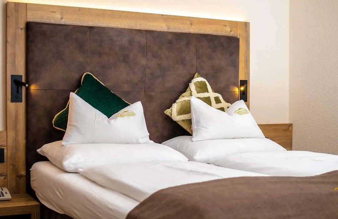 Sonnleiten Alpin Hotel-1