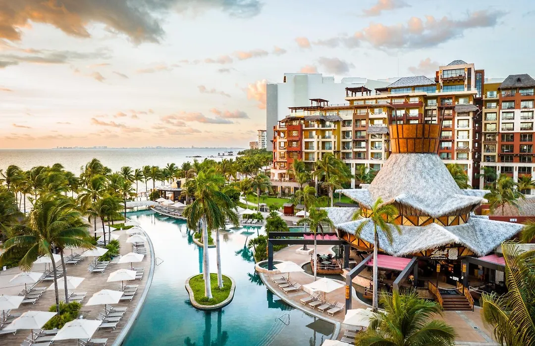 Villa Del Palmar Cancun Luxury Beach Resort & Spa-1