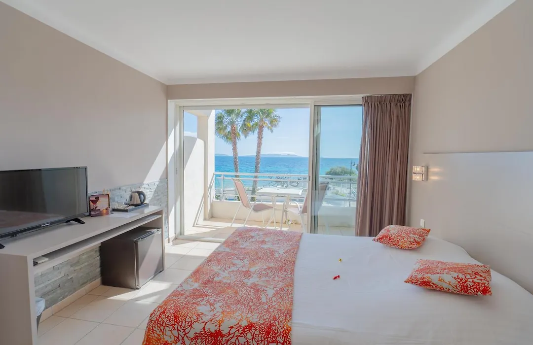 Hotel Le Grand Pavois-1