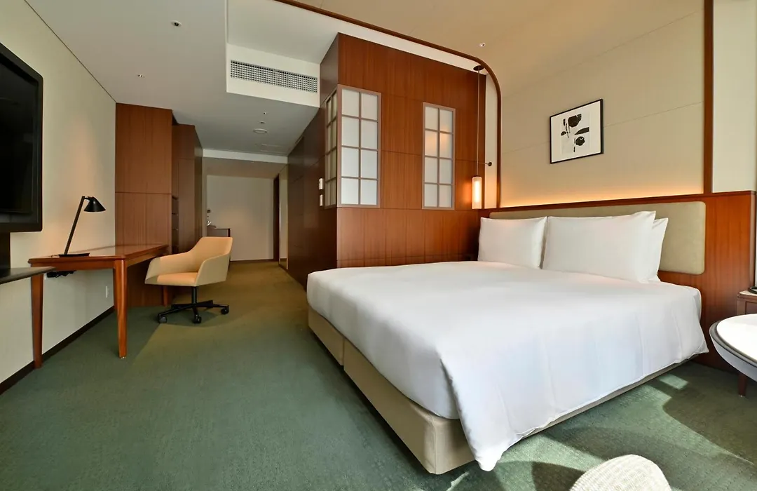 Marunouchi Hotel-1