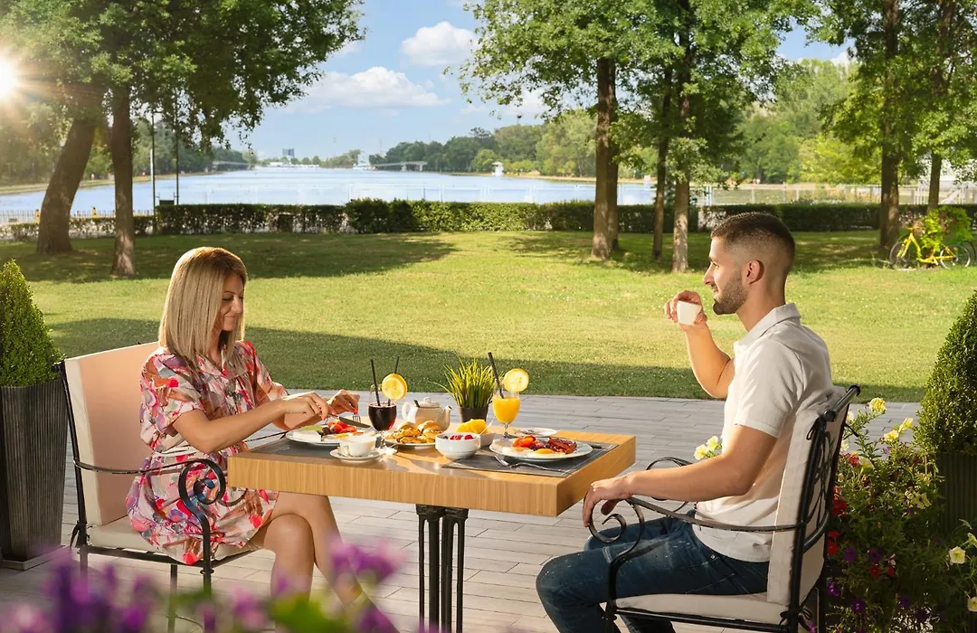 Landmark Creek Hotel & Wellness Plovdiv-1