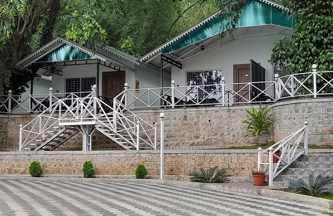 Mgm Whispering Wind'S Yelagiri-1