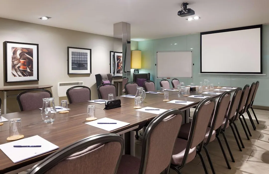 Doubletree By Hilton Edinburgh City Centre-1