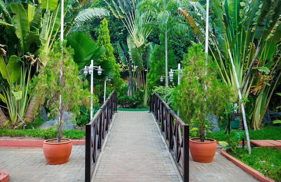 Senegambia Beach Hotel-1