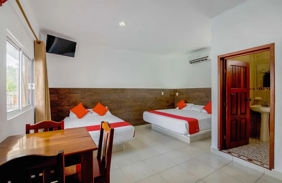 Oyo Hotel Palma Real-1