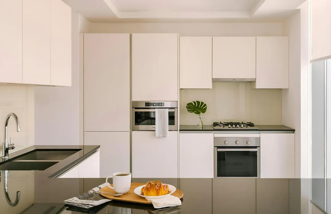 Sonder By Marriott Bonvoy Downtown Towers Apartments-1