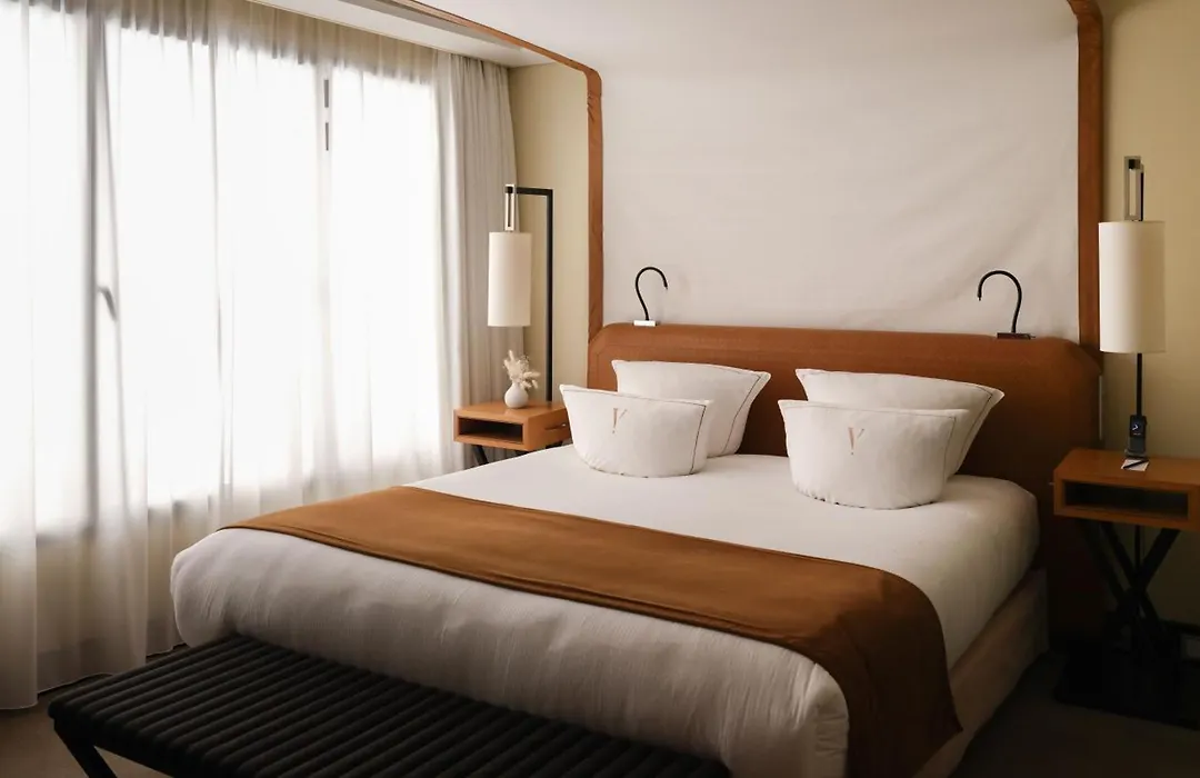 Five Seas By Inwood Hotels-1