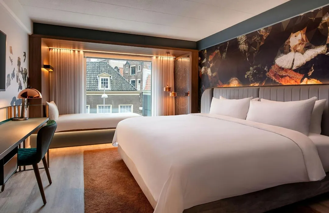 Renaissance Amsterdam Hotel-1