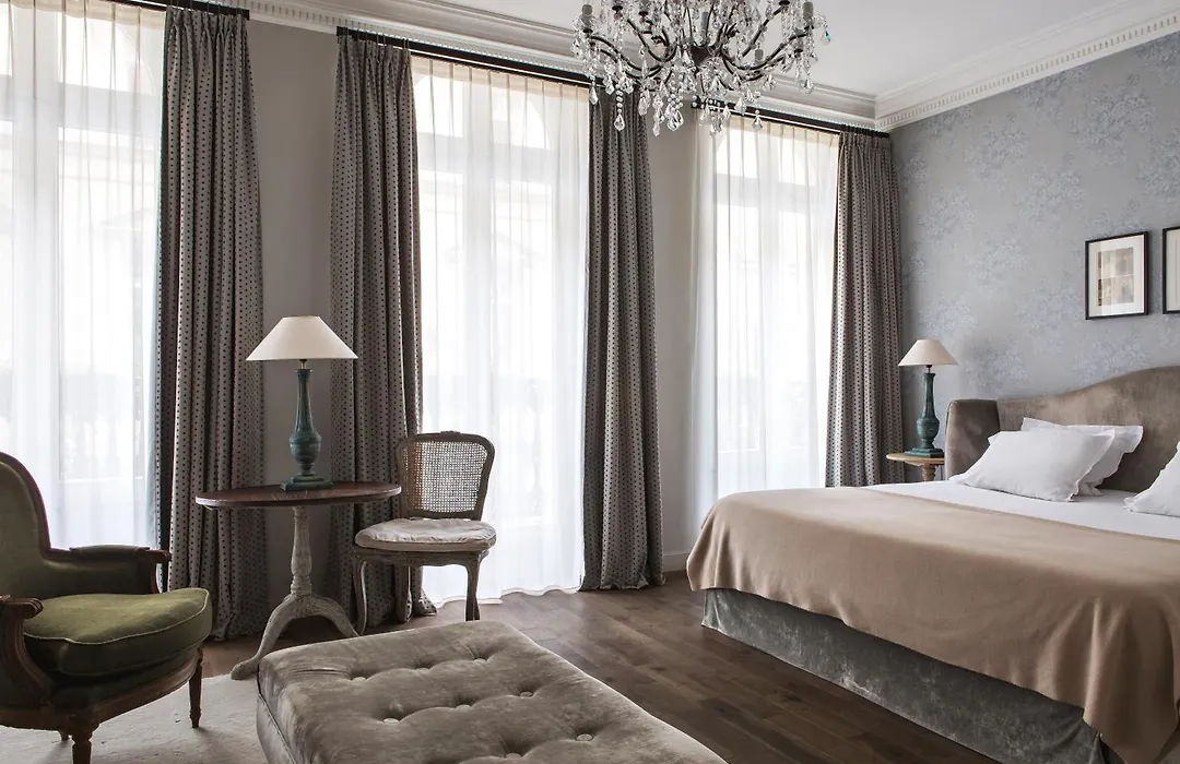 New Hotel Roblin-1