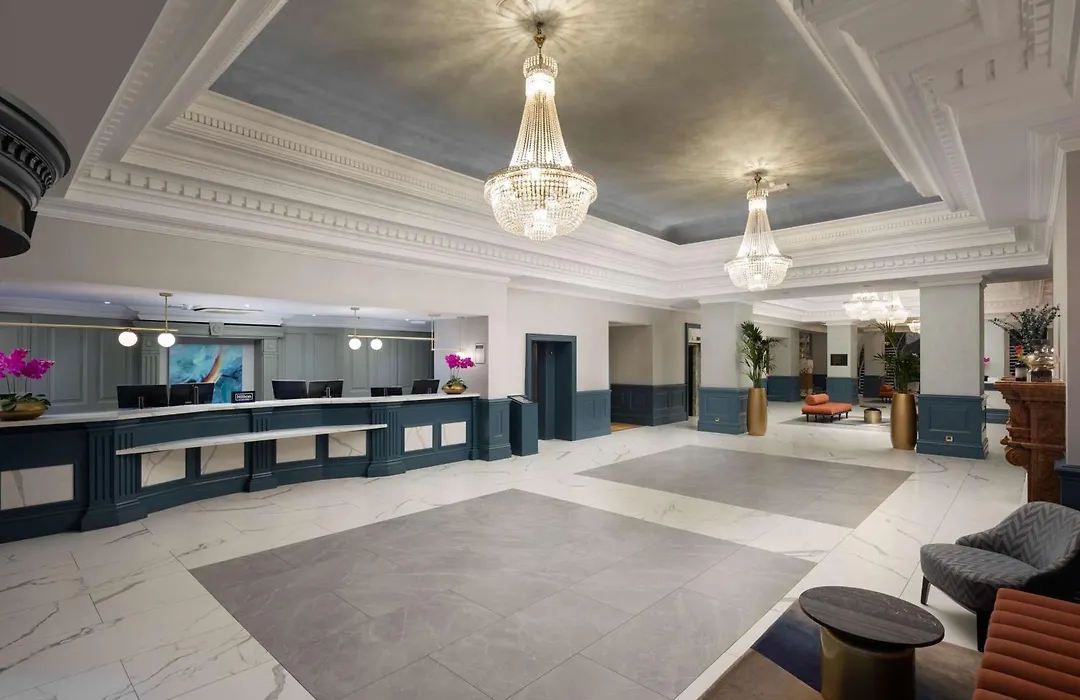 Doubletree By Hilton Brighton Metropole-1