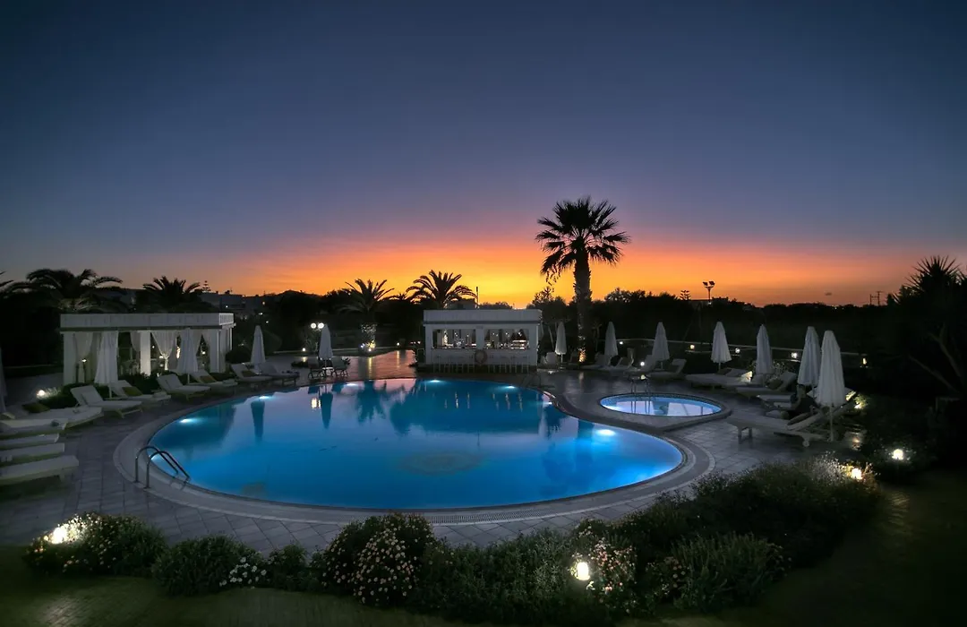 Porto Naxos-1