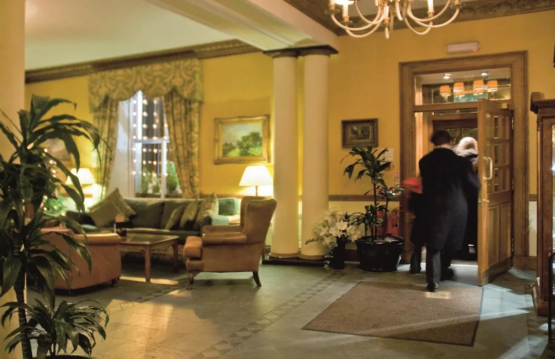 Macdonald Crutherland House-1