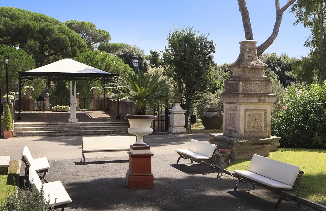 Th Roma - Carpegna Palace-1