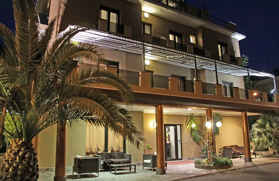 Hotel Memory-1