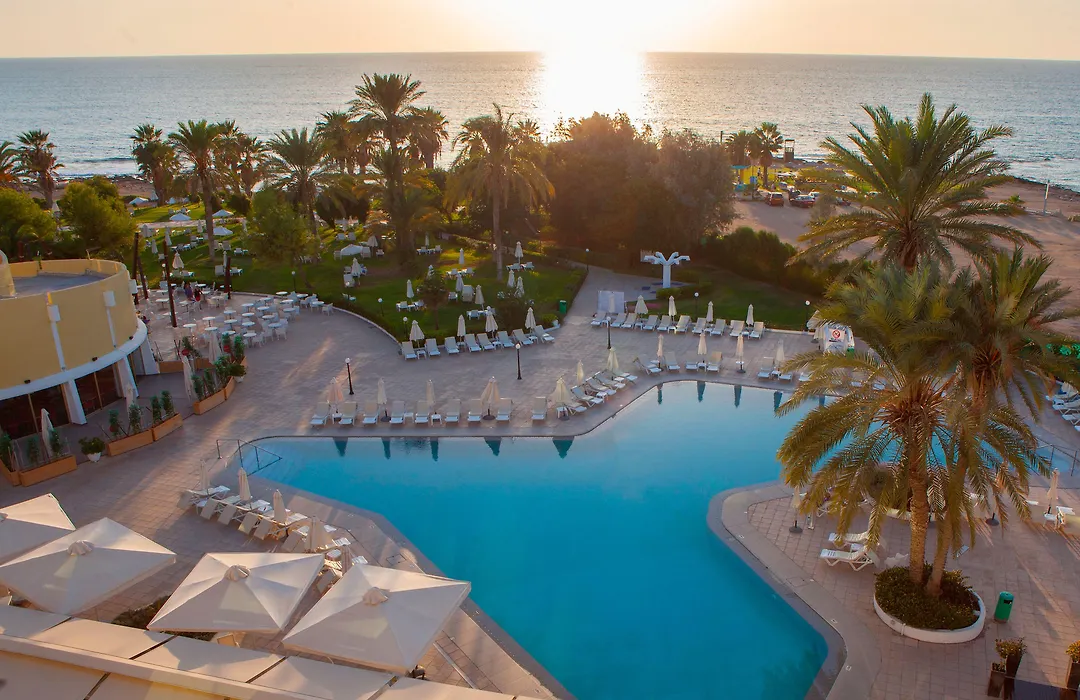 Louis Imperial Beach-1
