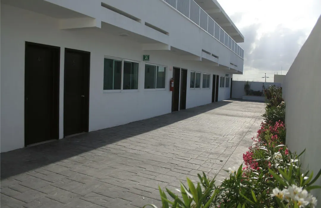 Hotel Del Sol-1