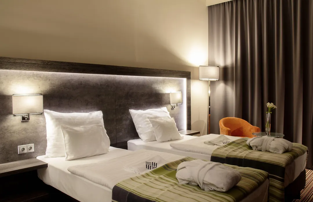 Eto Park Hotel Business & Stadium-1