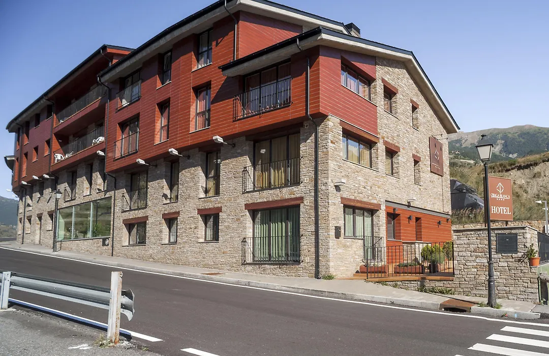 Obaga Blanca & Spa-1
