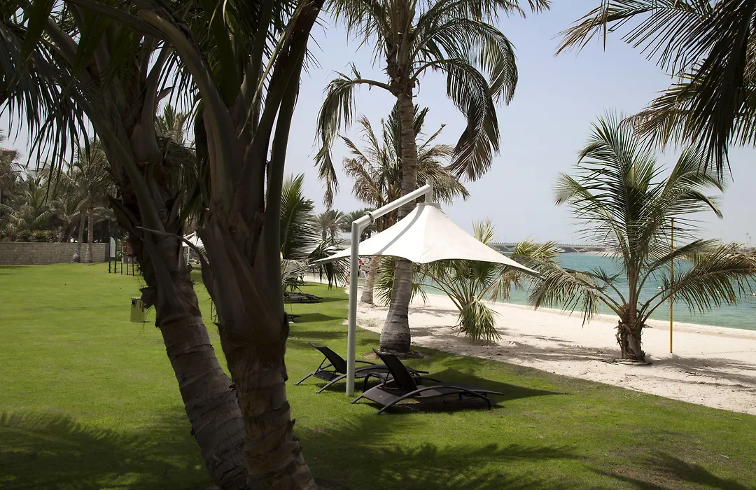 Shangri-La Hotel Apartments Qaryat Al Beri-1