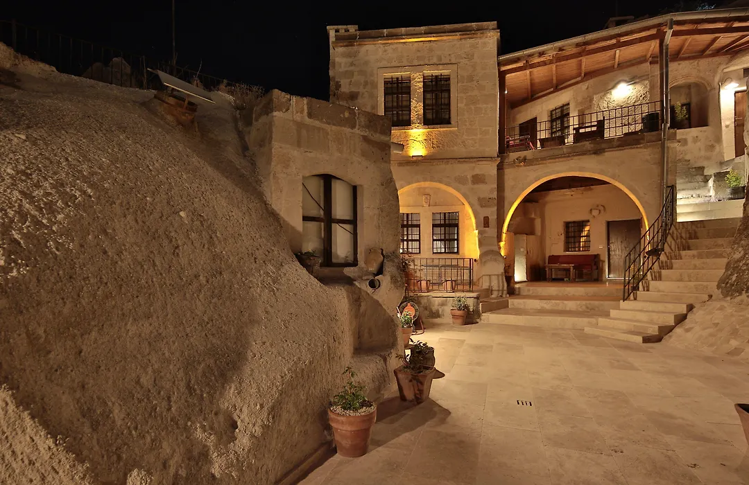 Imperial Cave Suites & Spa-1