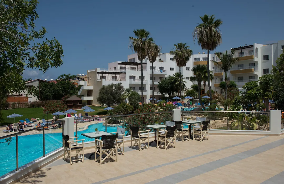 Mayfair Gardens-1