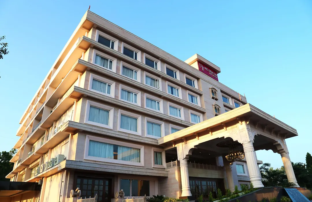 Lp Vilas Dehradun-1