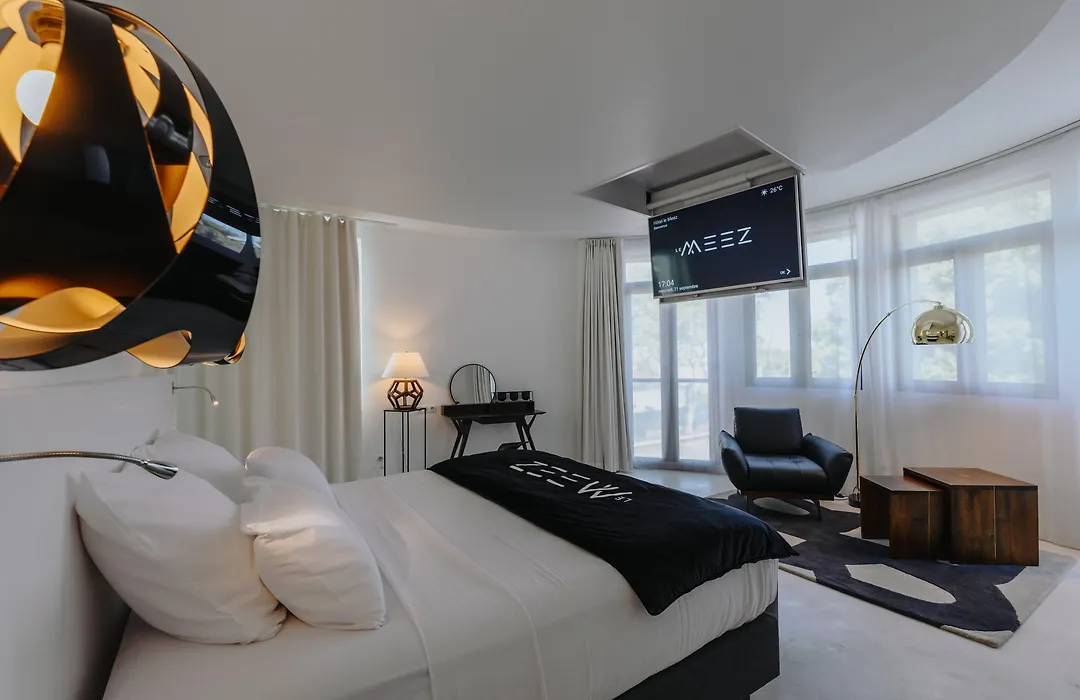 Le Meez-1