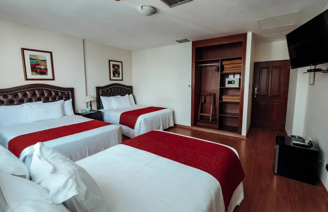 Miraflores Colon Hotel-1
